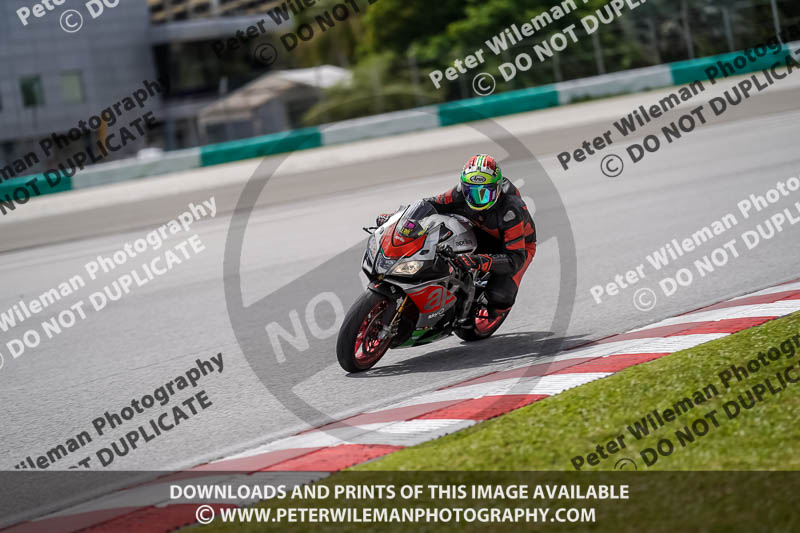 Sepang;event digital images;motorbikes;no limits;peter wileman photography;trackday;trackday digital images